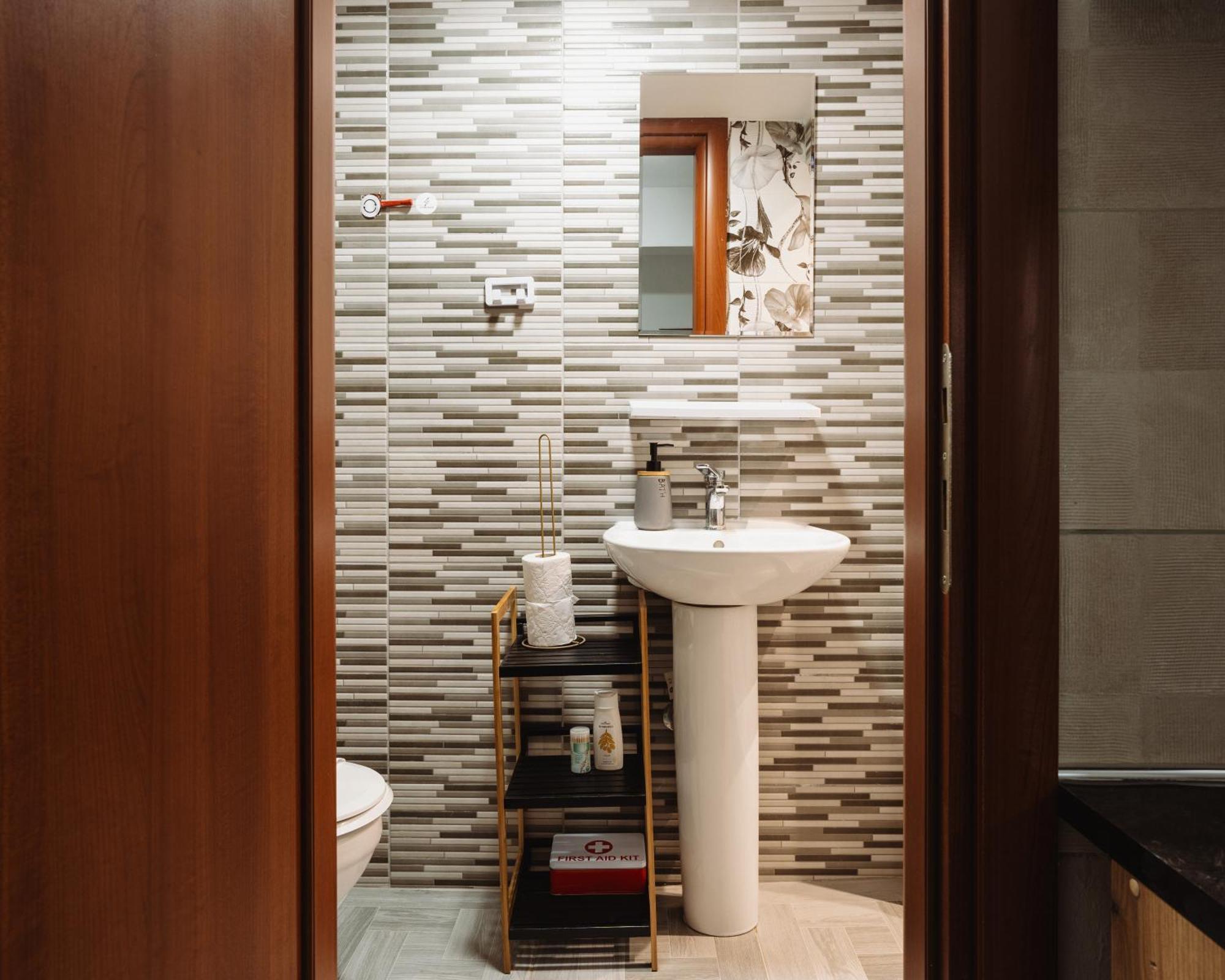 Floret Apartment เทสซาโลนิกิ ภายนอก รูปภาพ